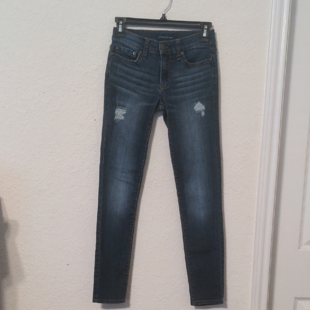 Aeropostale Women's Distressed Straight Leg Low Rise Jegging Jeans Size 2R